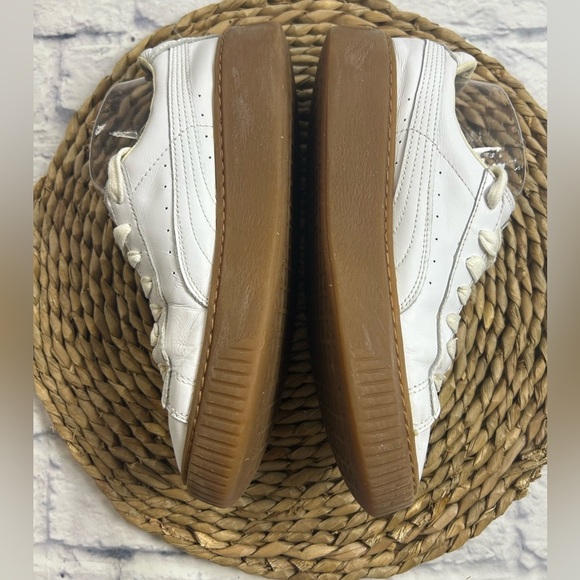 Puma Basket White Leather Fashion Sneakers. - Picture 7 of 9